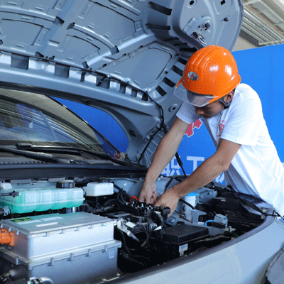 新能源汽车检测与维修